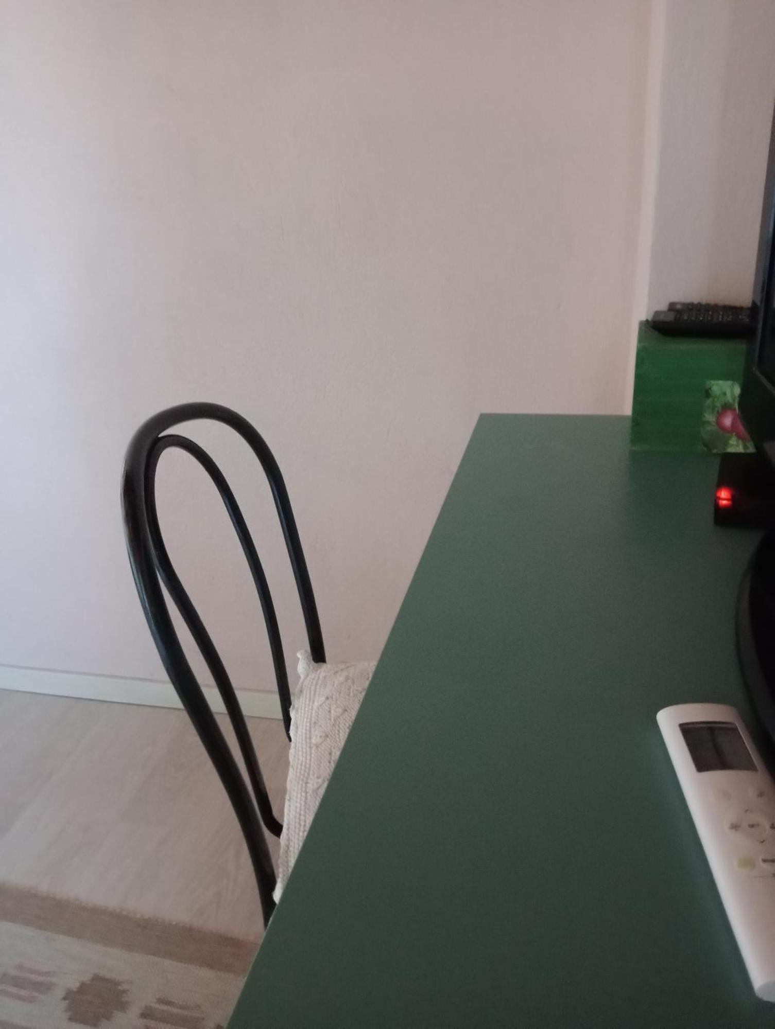 Vite Dipinte 1 Bilocale In Langa Apartment Novello Bagian luar foto