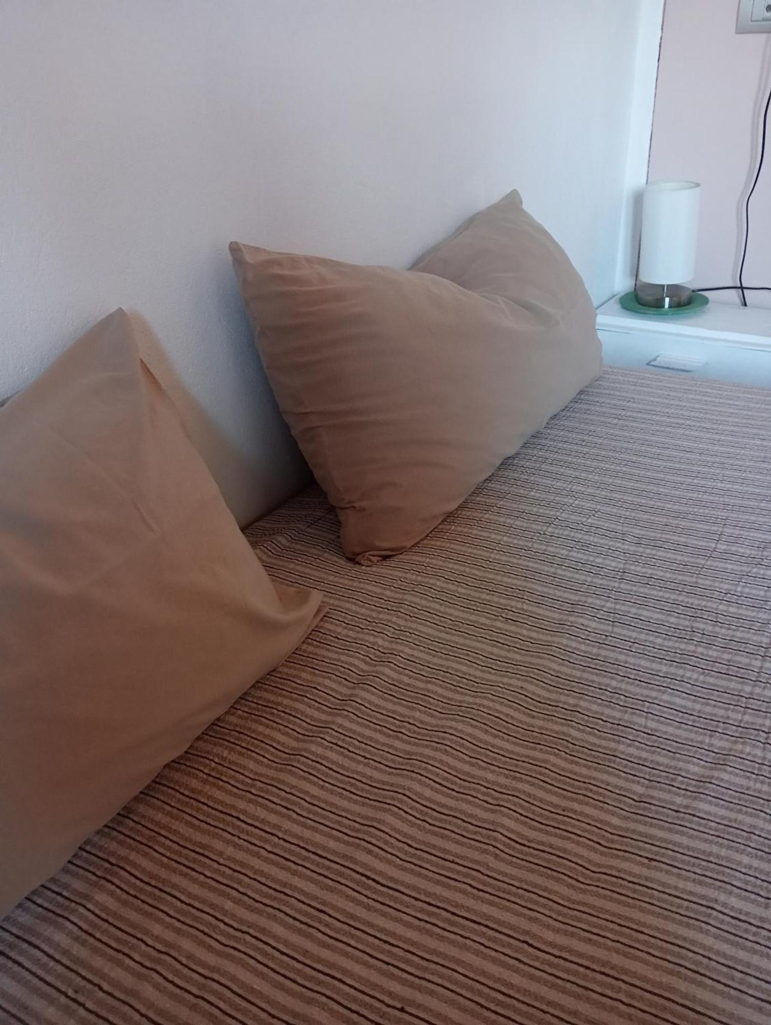 Vite Dipinte 1 Bilocale In Langa Apartment Novello Bagian luar foto
